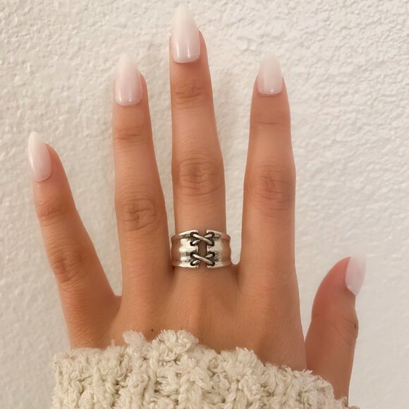 925 Sterling Silver Lace Up Ring Criss Cross Ring Modern Minimalist Ring Band - Picture 3 of 9